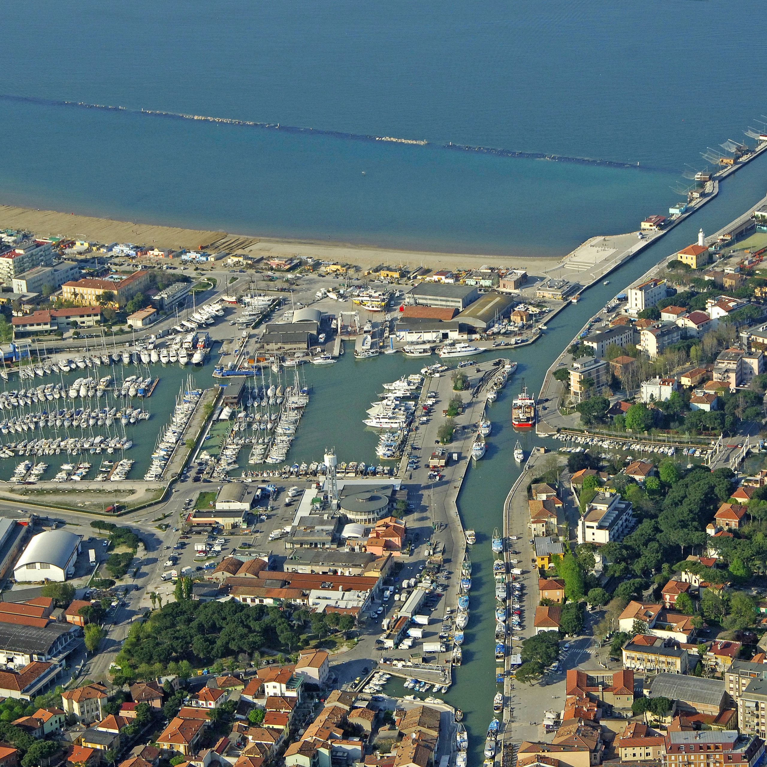 Travel San Marino - Visit San Marino, Discover activities, Book Hotels in San Marino